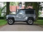 Land Rover Defender 2.2 D HT 90" Adventure