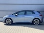 Volkswagen ID.3 204pk Life 58 kWh SoH 95,5% | Navigatie | Stoelverwarming | App Connect