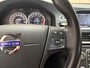 Volvo V60 2.0 D3 Kinetic Automaat / Org.NL! / Cruise / Navigatie / ECC Clima / Trekhaak / PDC / 16'' LMV
