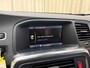 Volvo V60 2.0 D3 Kinetic Automaat / Org.NL! / Cruise / Navigatie / ECC Clima / Trekhaak / PDC / 16'' LMV