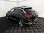 Volkswagen T-Roc 1.5 TSI Sport Panoramadak, Camera, Virtual desk, Apple carplay, Leder, Elektrische achterklep, Cruise control .