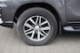 Toyota Hilux 2.4 D-4D DUBBEL CABINE BE TREKKER LIMITED A/T VAN 5 ZITS VAN