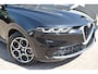 Alfa Romeo Tonale 1.3T PHEV 280pk Q4 TI | Automaat | Navigatie | Airconditioning | Achteruitrijcamera | Isofix | Parkeersensoren voor en achter | Lichtmetalen Velgen | Keyless | Zeer Compleet!!! | SOH 97 % |