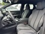 Peugeot 3008 1.6 HYbrid 180 PK Allure Pack | Plug-In Hybride | Automaat | Tot 50 KM Elektrisch Rijden | Navigatie | Full LED Verlichting | Keyless Entry | Camera | Parkeersensoren | Climate Control | Cruise Control | Hoge Zitpositie | Half Lederen Bekleding | DAB+ Radio | Apple Carplay & Android Auto | 18" Lichtmetalen Velgen |