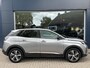 Peugeot 3008 1.6 HYbrid 180 PK Allure Pack | Plug-In Hybride | Automaat | Tot 50 KM Elektrisch Rijden | Navigatie | Full LED Verlichting | Keyless Entry | Camera | Parkeersensoren | Climate Control | Cruise Control | Hoge Zitpositie | Half Lederen Bekleding | DAB+ Radio | Apple Carplay & Android Auto | 18" Lichtmetalen Velgen |