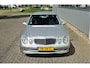 Mercedes-Benz E-klasse E 240 Avantgarde Youngtimer