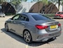 Mercedes-Benz A-klasse 200 AMG Line PANORAMADAK | WIDESCREEN | AMBIENT LIGHT SFEERVERLICHTING | ELEKTRISCHE TREKHAAK | KEYLESS ENTRY | 360 GRADEN CAMERA | ELEKTRISCHE STOELEN MET GEHEUGEN | STOEL- + STUURVERWARMING | MEGA COMPLEET | RIJKLAAR MET 12 MND BOVAG GARANTIE |