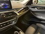 BMW 5-Serie 530e Touring 292pk | Executive | Trekhaak wegklapbaar | Sportstoelen met lederen bekleding | Virtual cockpit | Adaptieve cruise | Camera | Navigatie | Apple CarPlay | Stoel&stuurverwarming | 18 inch velgen | Sfeerverlichting | Dealeronderhouden