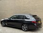 BMW 5-Serie 530e Touring 292pk | Executive | Trekhaak wegklapbaar | Sportstoelen met lederen bekleding | Virtual cockpit | Adaptieve cruise | Camera | Navigatie | Apple CarPlay | Stoel&stuurverwarming | 18 inch velgen | Sfeerverlichting | Dealeronderhouden