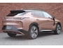 Lynk & Co 08 1.5 More | 200km Hybride | Stoelmassage, Verwarming en Ventilatie | Panoramadak | Matrix LED | Harman Kardon | 360° Camera | Getint glas | Bestuurdersstoel met geheugen | Sfeerverlichting | Apple Carplay | Dodehoekassistent | Adaptive Cruise Contol