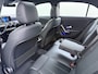 Mercedes-Benz A-klasse 200 Luxury 164pk // Panoramadak // Carplay // Sfeerverlichting // MultiBeam LED // Keyless Entry // Camera // Advanced Audio