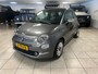 Fiat 500 1.0 Hybrid Dolcevita Lederen bekleding, Panoramdak, Navigatie.