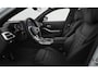 BMW 3-Serie Touring 330e xDrive M Sport - Active Cruise Control - Getinte ruiten - Zonneschermen achter - Elektrisch verstelbare/verwarnbare voorstoelen - Parking Assistant Plus - Adaptieve LED koplampen -