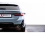 BMW 3-Serie Touring 330e xDrive M Sport - Active Cruise Control - Getinte ruiten - Zonneschermen achter - Elektrisch verstelbare/verwarnbare voorstoelen - Parking Assistant Plus - Adaptieve LED koplampen -