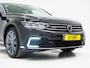 Volkswagen Passat Variant 1.4 TSI PHEV GTE | Panoramadak | Leder | Trekhaak | Massage | HUD | Keyless | Adaptive Cruise