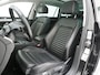 Volkswagen Passat Variant 1.4 TSI PHEV GTE | Panoramadak | Leder | Trekhaak | Massage | HUD | Keyless | Adaptive Cruise