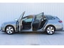 Volkswagen Passat Variant 1.5 eTSI 150 pk | Incl. 12 maanden garantie | Stoel/stuur verwarming | Achteruitrijcamera | Adaptive cruise controle | Dodehoekdetectie | Navigatie | Apple carplay/Android Auto | Climate controle | Lane assist | Keyless start |