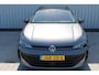 Volkswagen Passat Variant 1.5 eTSI 150 pk | Incl. 12 maanden garantie | Stoel/stuur verwarming | Achteruitrijcamera | Adaptive cruise controle | Dodehoekdetectie | Navigatie | Apple carplay/Android Auto | Climate controle | Lane assist | Keyless start |