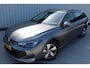 Volkswagen Passat Variant 1.5 eTSI 150 pk | Incl. 12 maanden garantie | Stoel/stuur verwarming | Achteruitrijcamera | Adaptive cruise controle | Dodehoekdetectie | Navigatie | Apple carplay/Android Auto | Climate controle | Lane assist | Keyless start |