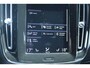 Volvo XC40 T4 Recharge R-Design Achteruitrijcamera | Verwarming voorstoelen | Stuurwiel verwarming | Adaptieve cruise control | Standkachel | Apple Carplay | Android Auto | DAB+ radio