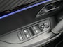 Peugeot e-2008 EV GT Avantage 54 kWh | Apple carplay | 360 Camera | Navi | LED | Sportstoelen | Sfeerverlichting