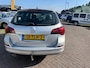 Opel Astra Sports Tourer 1.4 Turbo Cosmo lees beschrijving