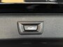 BMW 5-Serie Touring 520d Business Edition Plus / Camera / Stuurverwarming / Sfeerverlichting / Carplay / DAB / Leder