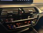 BMW 5-Serie Touring 520d Business Edition Plus / Camera / Stuurverwarming / Sfeerverlichting / Carplay / DAB / Leder