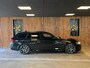 BMW 5-Serie Touring 520d Business Edition Plus / Camera / Stuurverwarming / Sfeerverlichting / Carplay / DAB / Leder