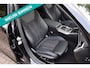 BMW 3-Serie 330e M-PAKKET/OPEN DAK /HEAD-UP/CAMERA/CARPLAY/SFEERVERLICHTING/LASER/MEMORY/BJ 2024