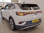 Volkswagen ID.4 77 kWh 204pk First | SOH 87% | Trekhaak | Warmtepomp | CarPlay | Stoelverwarming | Half Leder | Camera | PDC | 20"