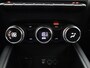 Renault Captur 1.6 E-Tech Plug-in Hybrid 160 Initiale Paris | Automaat | Verwarmbare voorstoelen | Navigatie