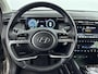 Hyundai Tucson 1.6 T-GDI HEV Comfort Smart | ACTIE!! | Lage km-stand! | Stoel + stuurverwarming | El. bed. achterklep | Krell | Adaptive cruise |