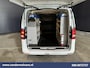 Mercedes-Benz Vito 114 CDI 136pk L2H1 Euro6 Airco | Navigatie | Camera | LM Velgen Cruisecontrol, Bumper in de kleur, Parkeersensoren, Achterklep, Stoelverwarming, Bijrijdersbank, Inrichting