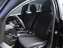 Peugeot 208 1.2 PureTech Sport (APPLE CARPLAY,NAVI,PDC,CLIMATE,CRUISE,LED,ELEKTRISCH PAKKET,SPORTSTOELEN,LM VELGEN)
