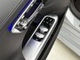 Mercedes-Benz C-klasse 300 e Business Solution AMG | Comfortpakket Plus | Nightpakket | Parkeerpakket | Middenconsole metaalstructuur | Trekhaak | 360° camera | Panoramaschuifdak | GUARD 360° Plus | 19" multispaaks lichtmetalen AMG-velgen |