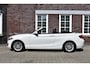 BMW 2-Serie 218 218i Cabrio Executive Wij zijn op afspraak geopend! Graag bellen voor uw komst.