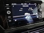 Volkswagen T-Cross 1.0 TSI Life Edition Goal 95PK | Navigatie | Parkeersensoren voor en achter | Stoelverwarming |
