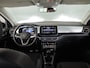 Volkswagen T-Cross 1.0 TSI Life Edition Goal 95PK | Navigatie | Parkeersensoren voor en achter | Stoelverwarming |