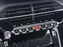 Peugeot 208 Allure 100pk | Automatische Airco | Navigatie | Camera achter | Lichtmetalen velgen | Keyless start | Parkeersensoren achter