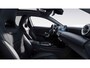 Mercedes-Benz A-klasse 180 AMG Line | Night | Panoramadak | Stoelverwarming | Digital Light |