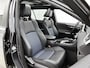 Toyota RAV4 2.5 Hybrid AWD Bi-Tone | Schuif/kantel dak | 360 Camera | Stoelverwarming | Trekhaak | 1650KG Trekgewicht | Dodehoek detectie | Elektrische achterklep |