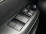 Toyota Yaris 1.5 Hybrid Executive HEAD-UP KEYLESS JBL-AUDIO STOEL/STUURVERWARMING PARK-SENSOREN LM-VELGEN 18" APPLE/ANDROID