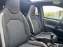 Toyota Aygo X 1.0 VVT-i MT Premium CABRIO KEYLESS PARK-SENSOREN STOELVERWARMING APPLE/ANDROID LM-VELGEN 18"