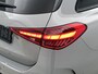 Mercedes-Benz C-klasse Estate 300 e Business Solution AMG | Comfortpakket Plus | Parkeerpakket met 360°-camera | Nightpakket | Middenconsole metaalstructuur | Trekhaak | Panoramaschuifdak | 19" multispaaks lichtmetalen AMG-velgen | GUARD 360° Plus |