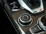 Alfa Romeo Giulia 2.0T Veloce Ti 280pk | Carbon | Orig. NL | 2e eigenaar