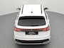 Volkswagen Taigo R-Line 1.0 TSI 110 PK Automaat | LED Matrix IQ | Trekhaak | Stoelverwarming | Achteruitrijcamera | Navigatie | Side Assist |