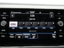 Volkswagen Taigo R-Line 1.0 TSI 110 PK Automaat | LED Matrix IQ | Trekhaak | Stoelverwarming | Achteruitrijcamera | Navigatie | Side Assist |