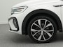 Volkswagen Taigo R-Line 1.0 TSI 110 PK Automaat | LED Matrix IQ | Trekhaak | Stoelverwarming | Achteruitrijcamera | Navigatie | Side Assist |