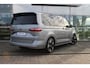 Volkswagen Multivan Bulli L2 eHybrid 245PK DGS Automaat 4MOTION 245 pk | Panoramadak | 19" Velgen | Vis à Vis | Trekhaak | Navi | IQ Travel Assist | Stoelverwarming